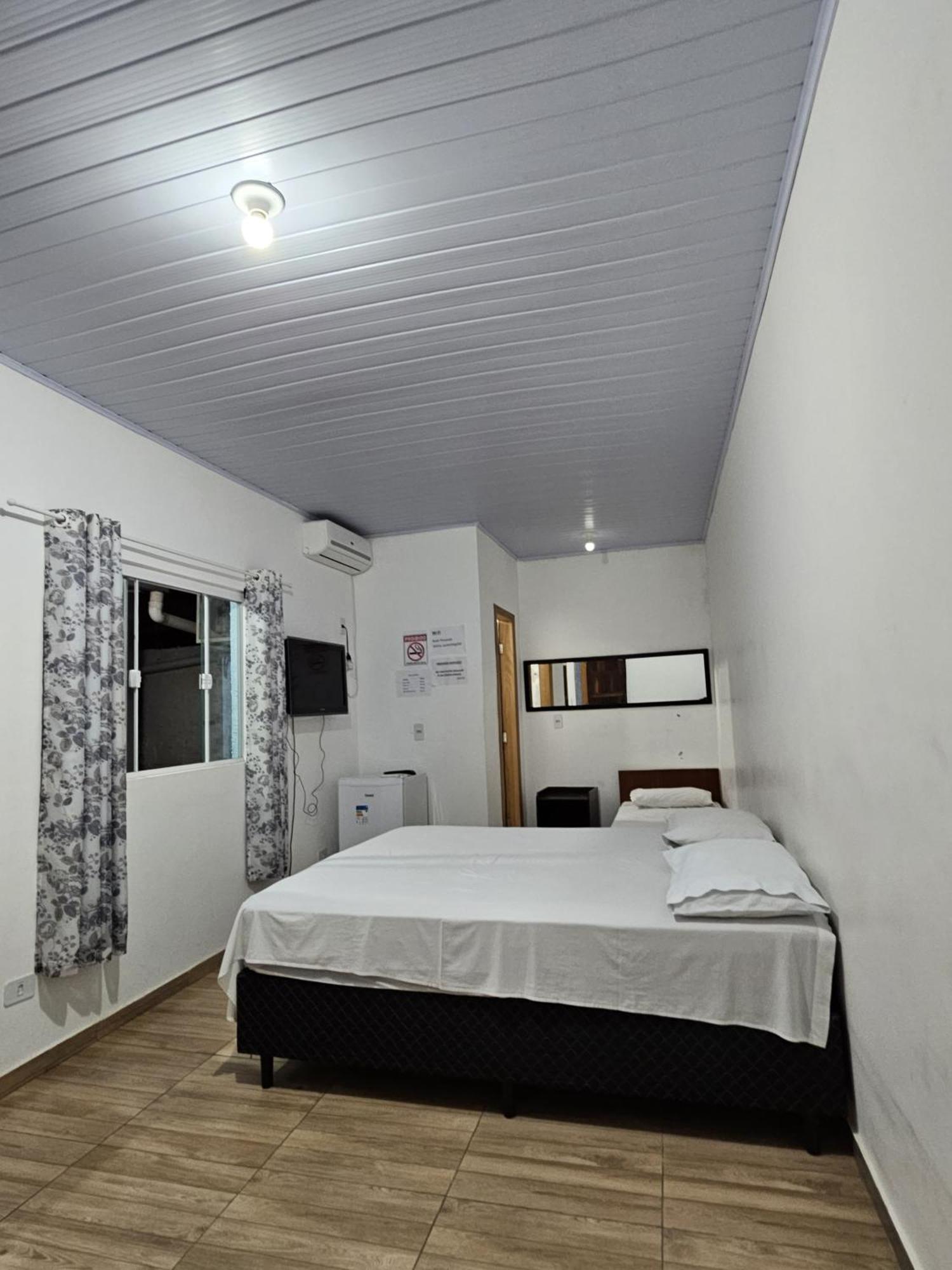 Aconchego Lar Cama E Cafe Bed & Breakfast Фос ду Игуасу Екстериор снимка